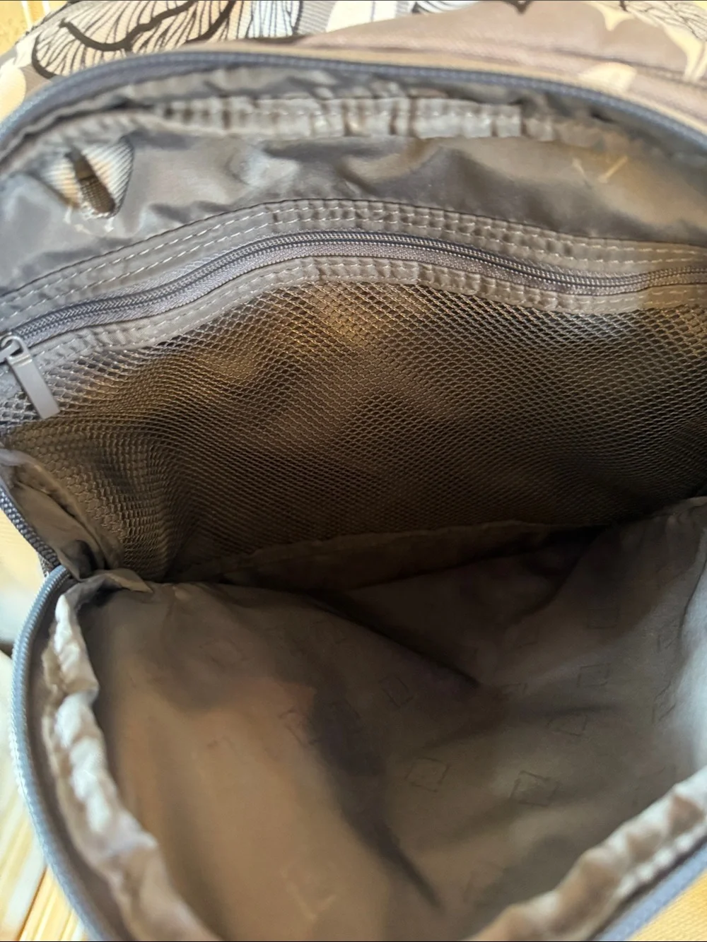 Vera Bradley Lighten Up Essential Large Backpack NWOT
